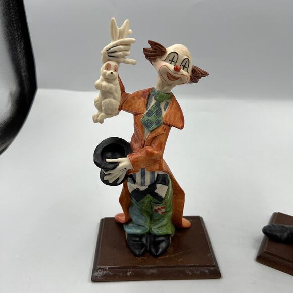 Vintage Fontanini Clown Sculpture Figures Girl Pigtails Hobo Bunny Hat DAMAGED - Picture 7 of 13